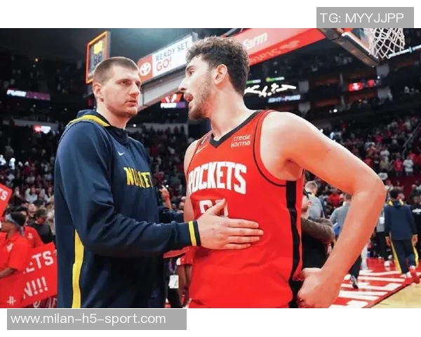 历史首次中锋对决约基奇与申京同场砍下30三双精彩瞬间回顾