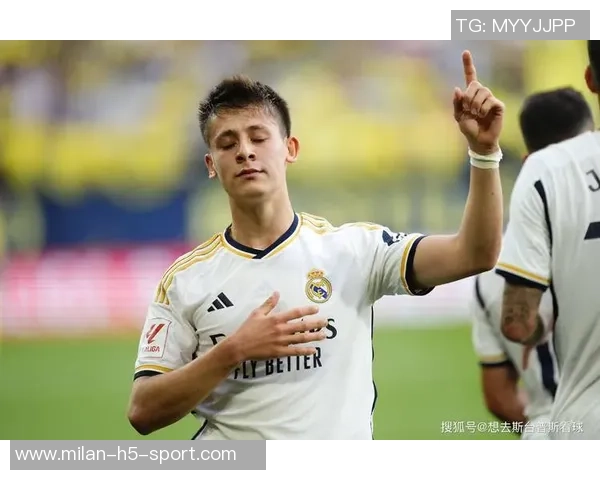 莱比锡官方宣布签约20岁中卫科内球员租回兰斯至赛季结束